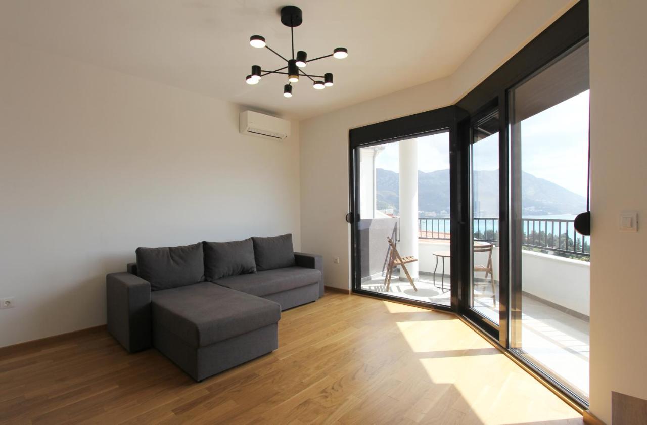 Sea View Apartment In Becici Budva Eksteriør bilde